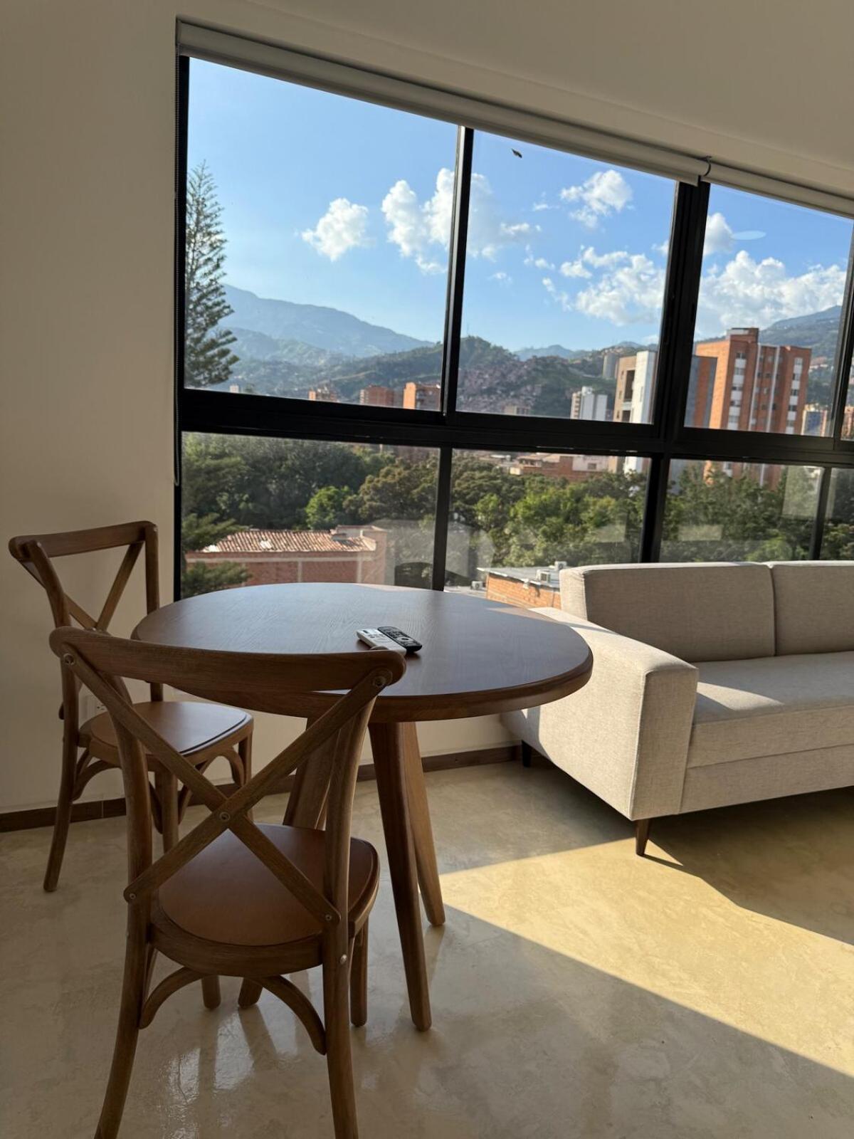 Faro 78 2 Queen Bed Con Aire Acondicionado Medellín